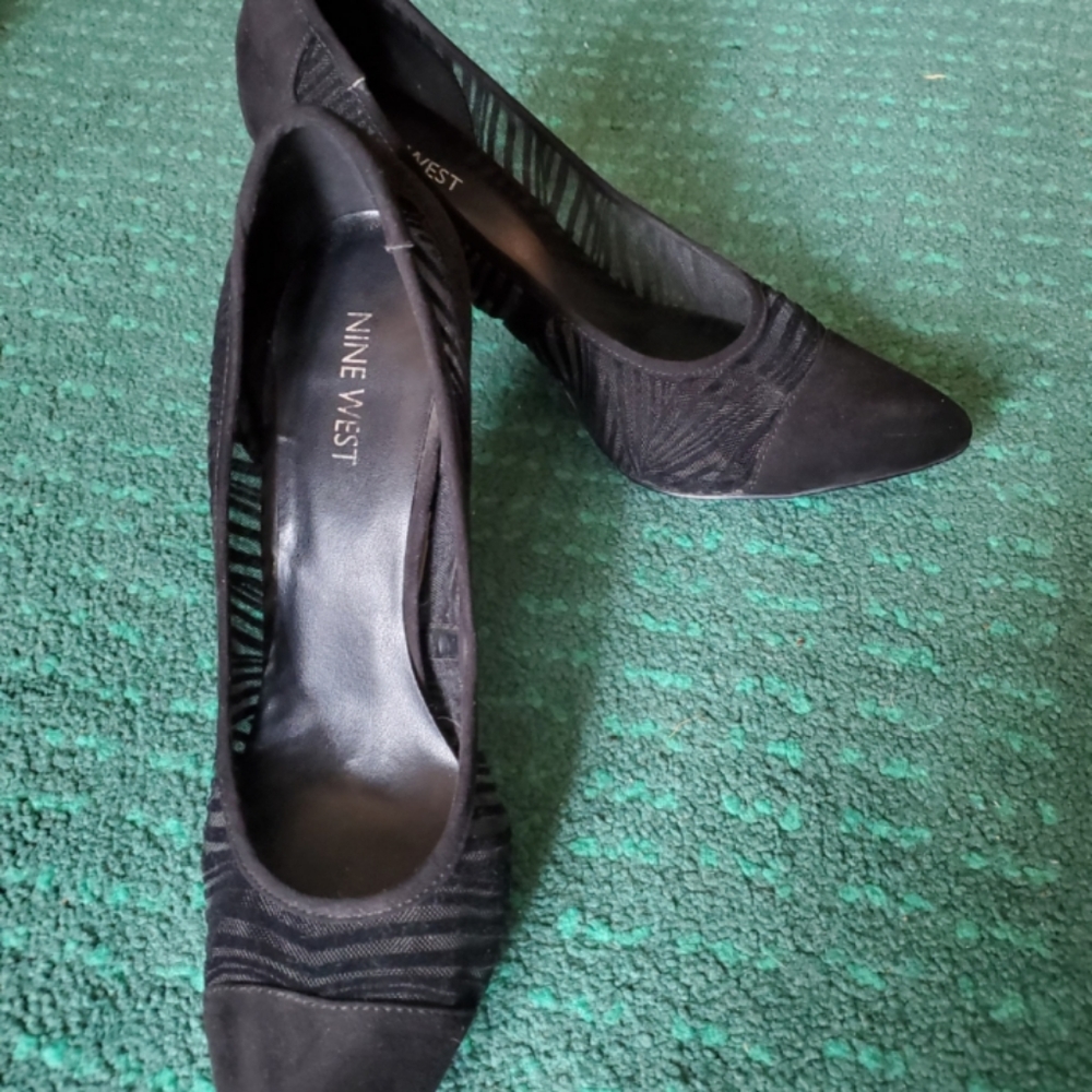 Black Naturalizer zebra mesh pumps 8.5 - Picture 2 of 7